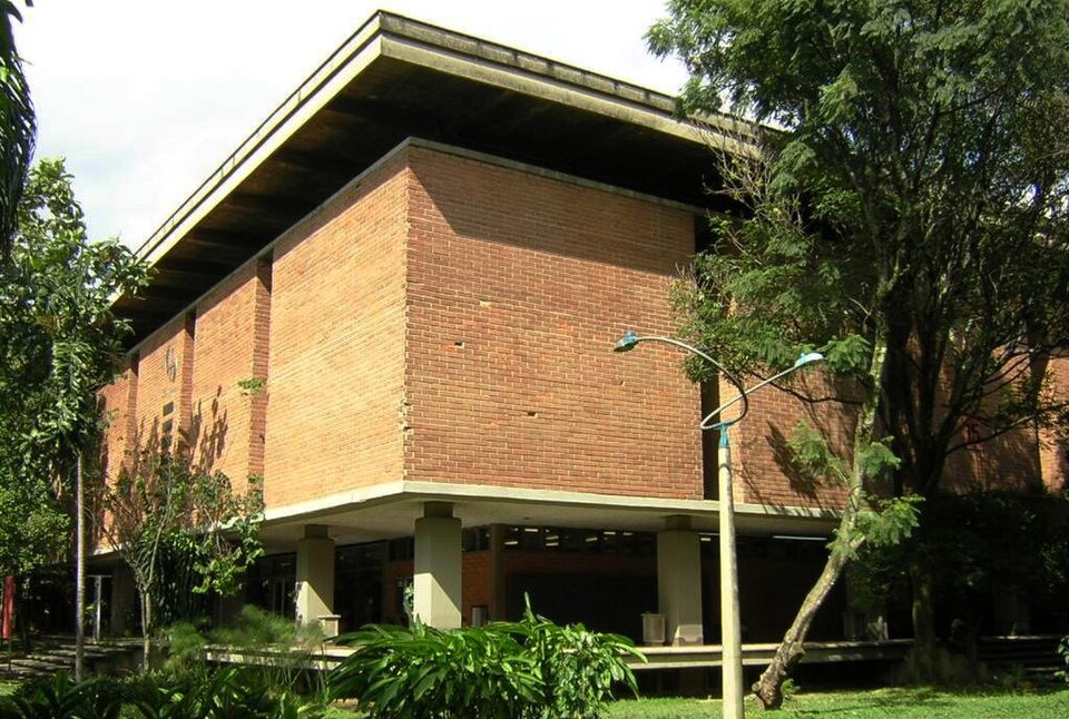 Bloque 15 - Museo Universitario