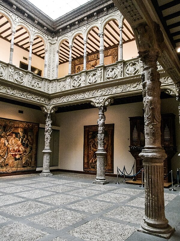 Patio de La Infanta Ibercaja