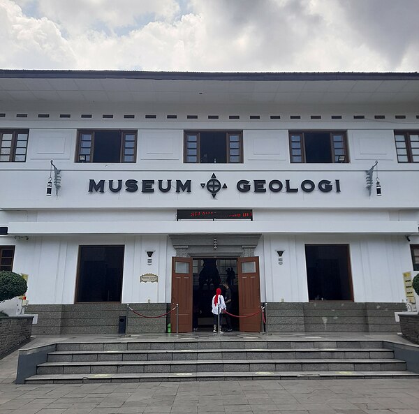 Museum Geologi