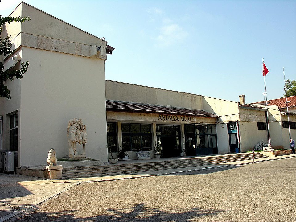 Antalya Arkeoloji Müzesi (Museum)